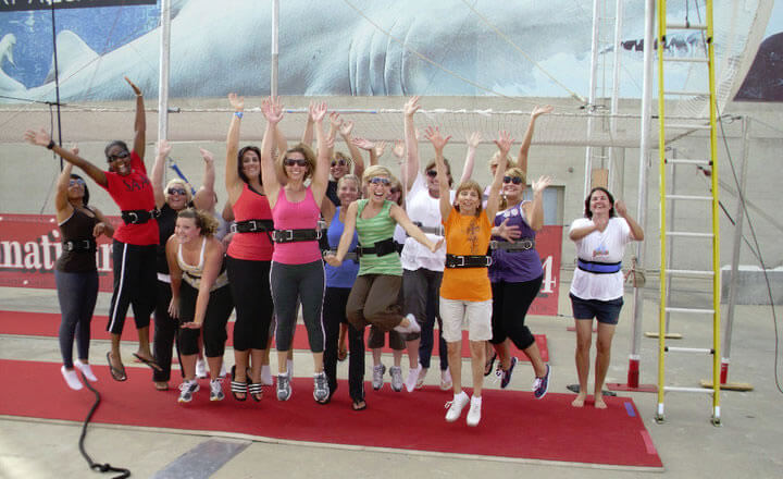 trapeze-team-building